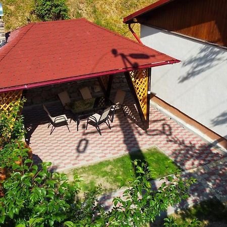Casa De Vacanta Chesa 博尔塞克 外观 照片